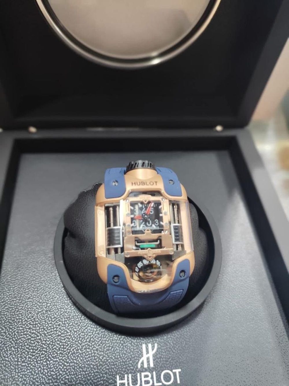 MP-05 LaFerrari King Gold 50-Day Power Reserve